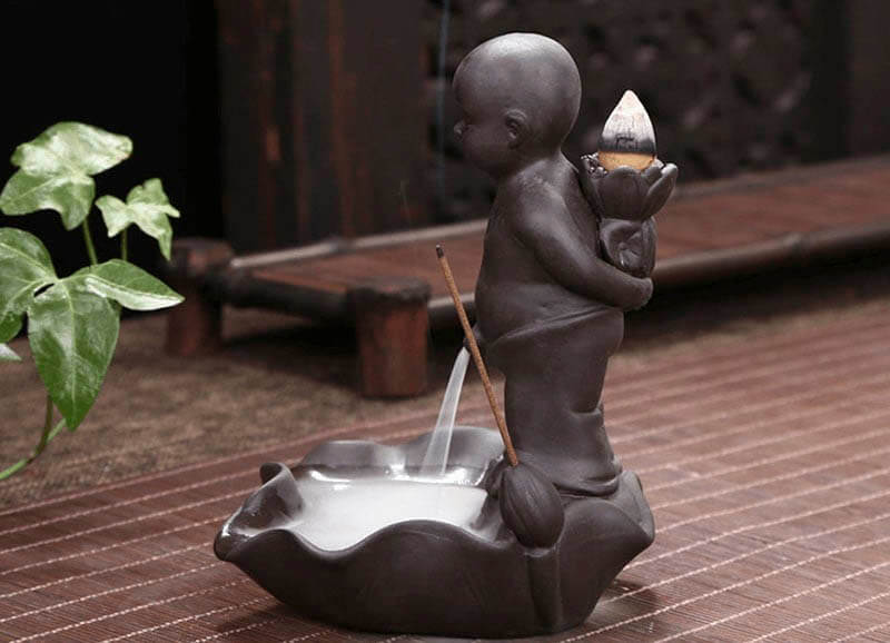 thác khói trầm hương có độc không