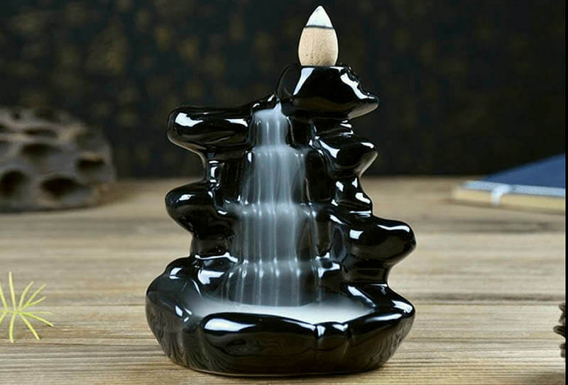 thác khói trầm hương có tốt không