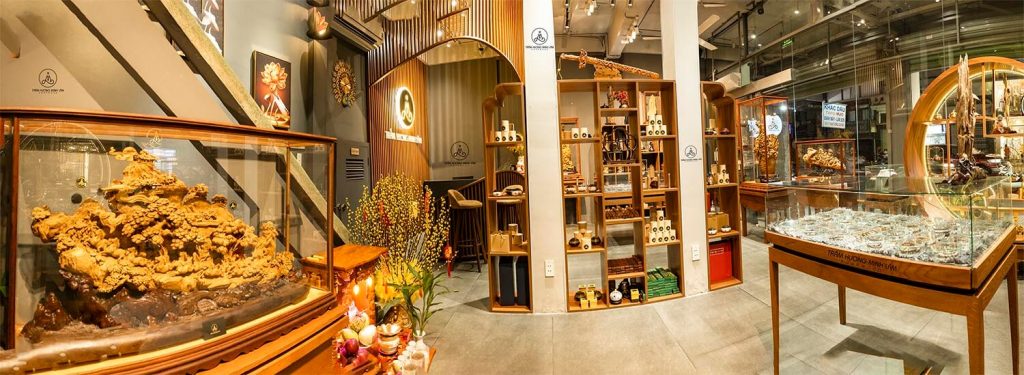 Trưng bày tại showroom