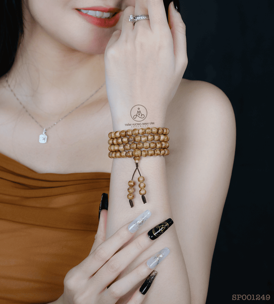 trầm hương tự nhiên 108